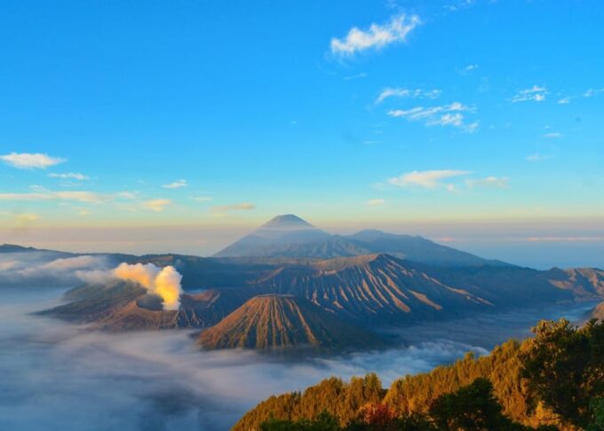 From Surabaya/Malang : Bromo Midnight Tour - Tour Duration