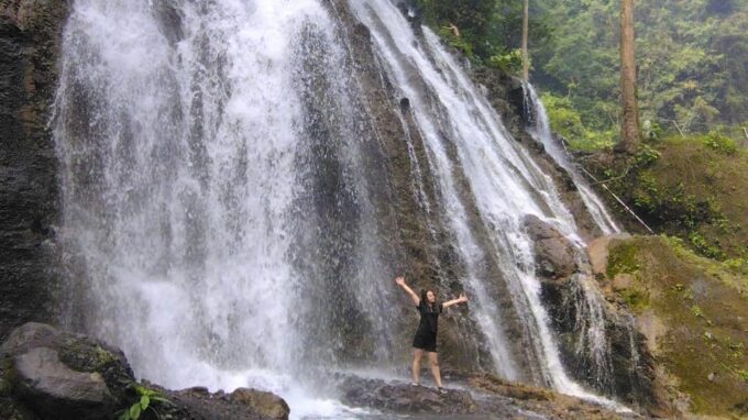 From Surabaya/Malang: Bromo, Tumpaksewu Waterfall in 2 Days - Day 2 Itinerary