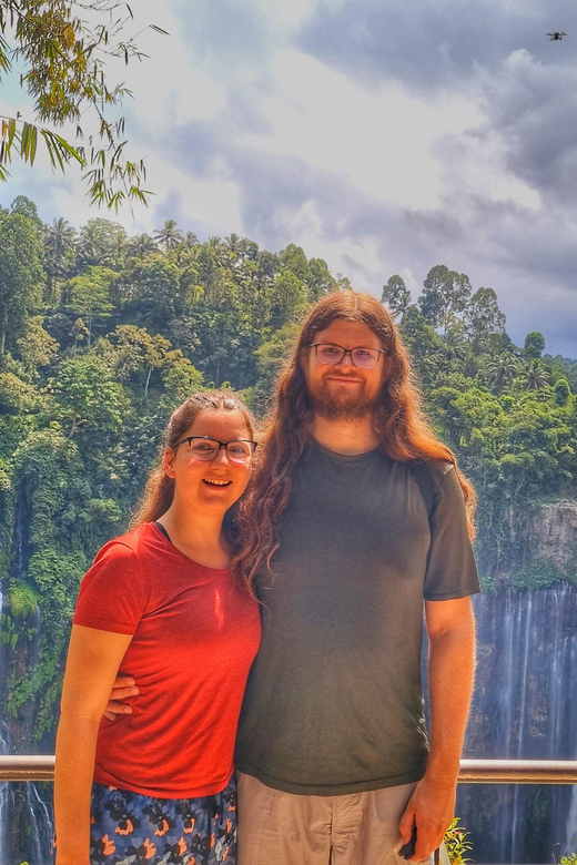 From Surabaya/Malang: Tumpak Sewu Waterfall Private Day Tour - Itinerary and Transportation
