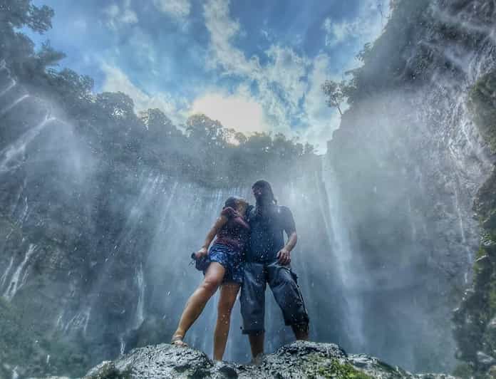 From Surabaya/Malang: Tumpak Sewu Waterfall Private Day Tour - Tour Highlights