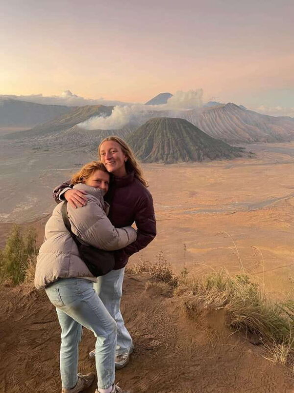 From Surabaya or Malang : Mount Bromo Sunrise Guided Tour - An In-Depth Look at the Mount Bromo Sunrise Guided Tour
