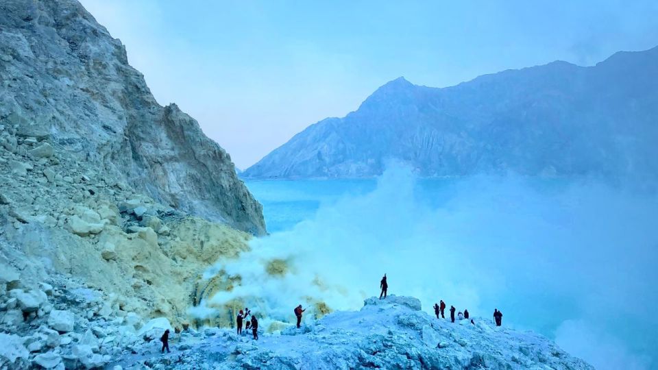 From Surabaya or Malang: Tumpak Sewu Waterfall, Mount Bromo, Ijen 3D2N - Inclusions and Exclusions