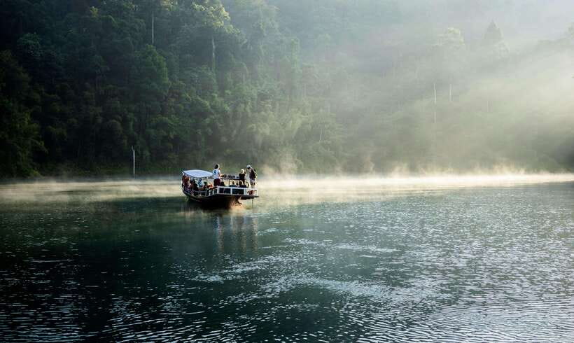 From Surat Thani : Khao Sok Private Boat Tour - Khao Sam Kloe: A Limestone Wonderland
