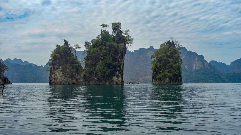From Surat Thani : Khao Sok Private Boat Tour - Pra Kie Phet Cave: Exploring the Depths