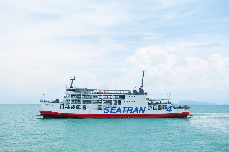From Suratthani: One-Way Ferry to Koh Samui - On-Board Amenities