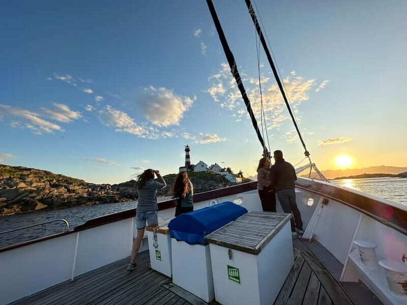 From Svolvær: Private Midnight Sun Yacht Cruise in Lofoten - Key Points