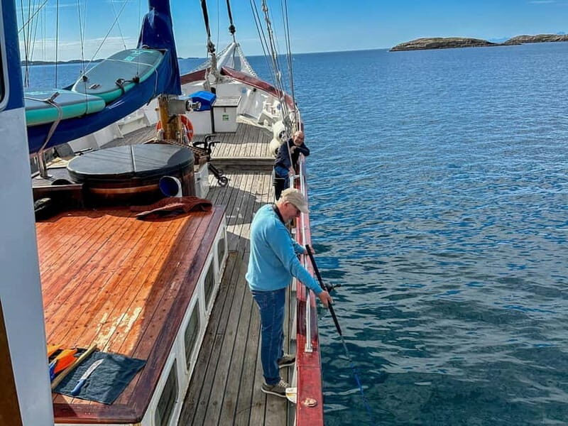 From Svolvær: Taste of Lofoten - Cultural Fishing Experience - FAQs