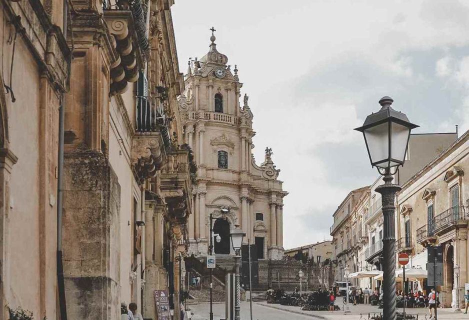 From Syracuse: Ragusa Ibla, Noto and Modica Private Day Trip - Exploring Ragusa Ibla