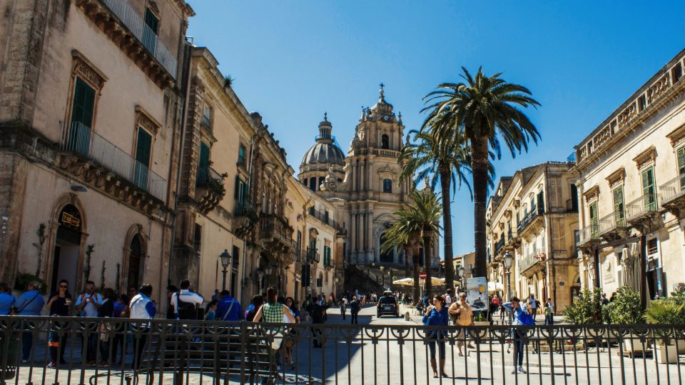 From Syracuse to Taormina: Ragusa, Noto & Chocolate Tasting - Key Points