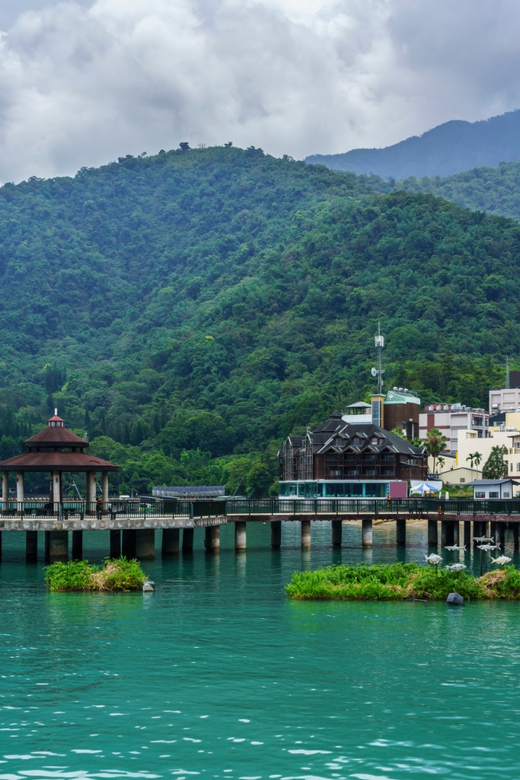 From Taipei: Nantou and Sun Moon Lake View and Tribe Tour - What to Bring