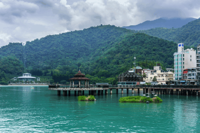 From Taipei: Nantou and Sun Moon Lake View and Tribe Tour - Departure and Meeting Point