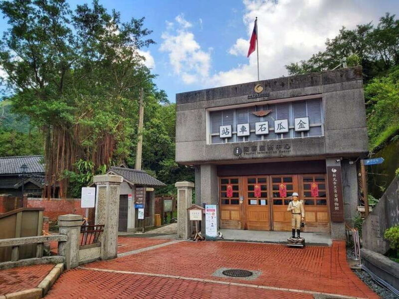 From Taipei: Old Gold Rush Town Jiufen Guided Night Tour - The Sum Up