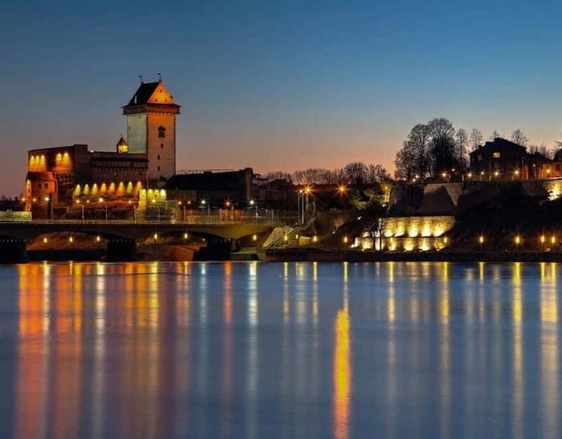 From Tallinn: Narva and "A View of Russia" Day Trip - Detailed Breakdown of the Tour Experience