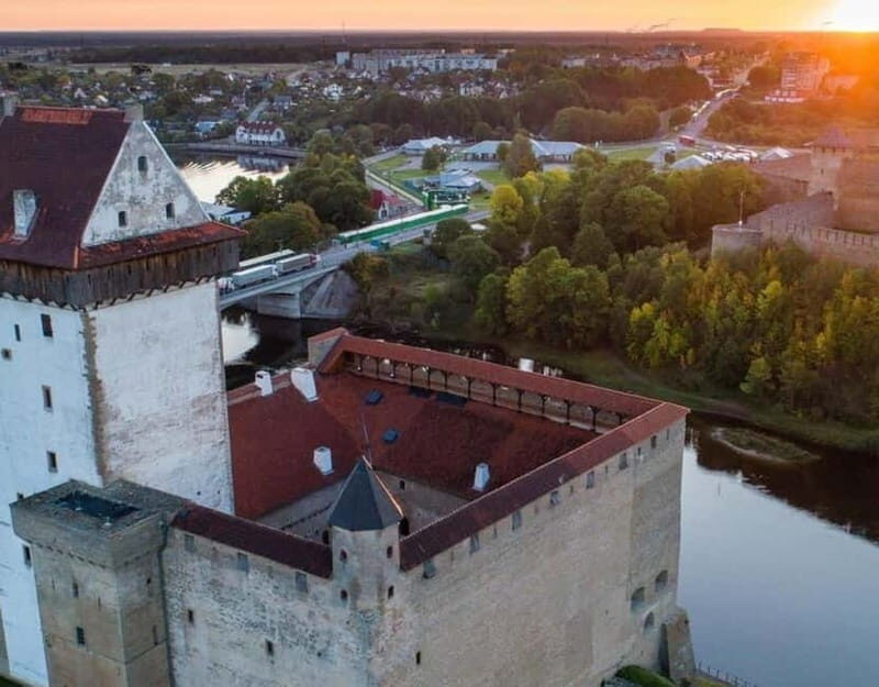 From Tallinn: Narva and "A View of Russia" Day Trip - Authenticity and Value