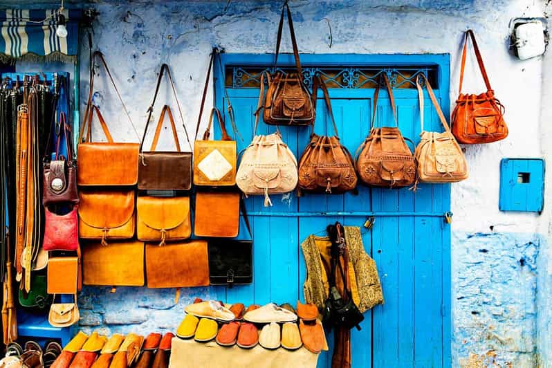 From Tangier : Private Transfer to Fes via Chefchaouen - Stopover in Chefchaouen