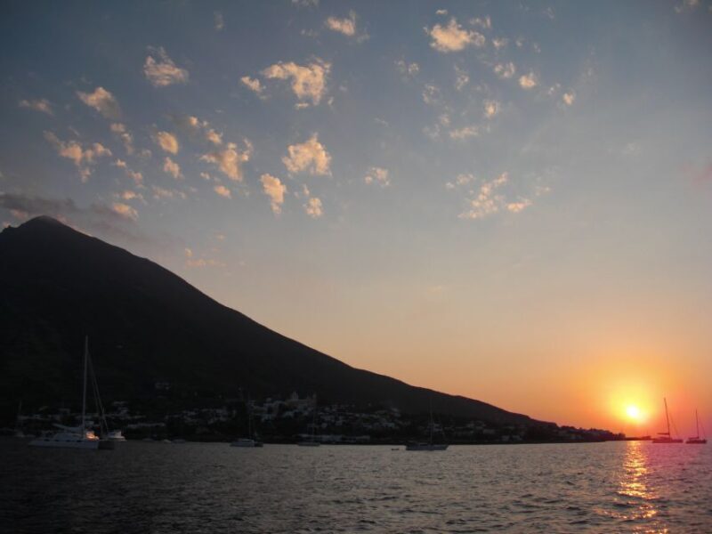 From Taormina: Chic Panarea and Stromboli Day Tour - Key Points