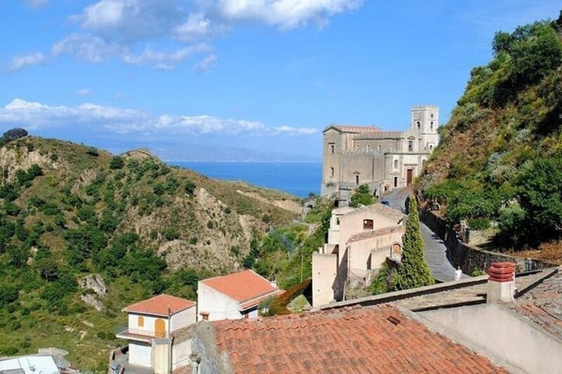 From Taormina or Catania: Private Godfather with granita - FAQ