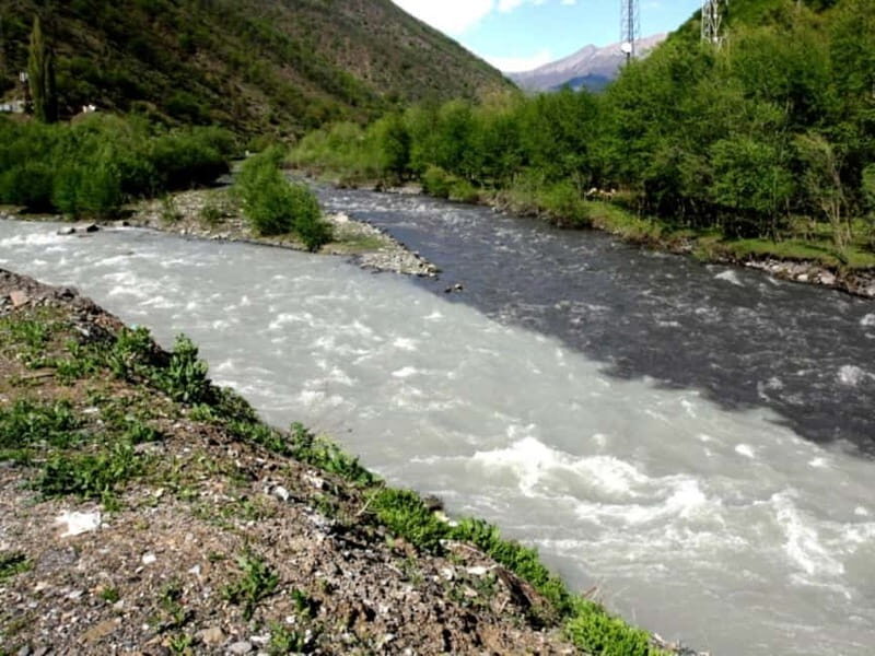From Tbilisi: Ananuri, Gudauri, and Kazbegi Day Trip - Who Should Take This Tour?