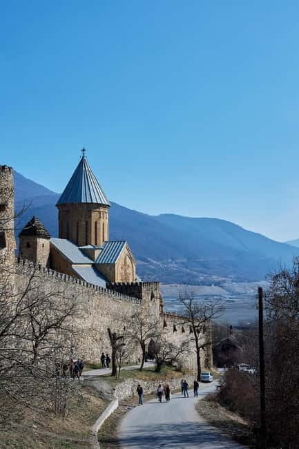 From Tbilisi: Ananuri, Gudauri, and Kazbegi Tour with Guide - Returning to Tbilisi