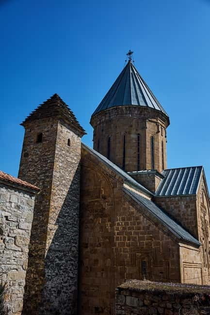 From Tbilisi: Ananuri, Gudauri, and Kazbegi Tour with Guide - Timing and Comfort