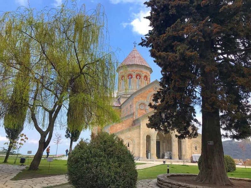 From Tbilisi: David Gareji, Rainbow Mountains & Sighnaghi - Who Will Love This Tour?