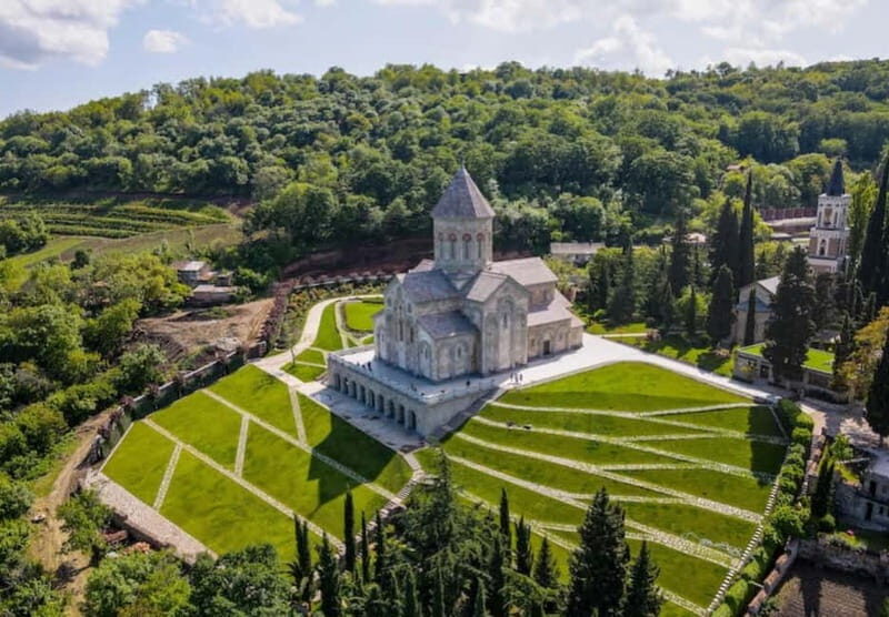From Tbilisi: Kakheti and Sighnaghi Private Tour with Wine - Key Points