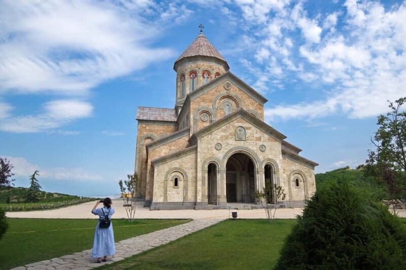 From Tbilisi: Kakheti and Sighnaghi Private Tour with Wine - The Sum Up