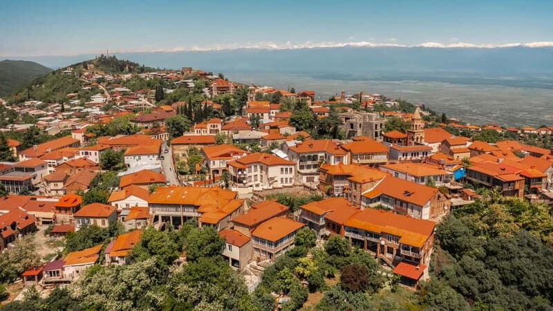 From Tbilisi: Kakheti & Sighnaghi Guided Day Trip with Wine - The Sum Up