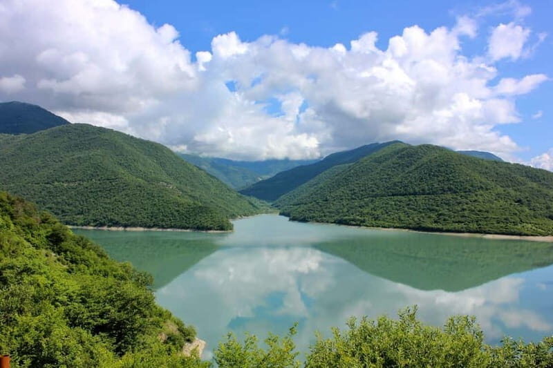From Tbilisi to Kazbegi: Explore Ananuri & Gudauri - Tasting and Local Flavor Along the Way