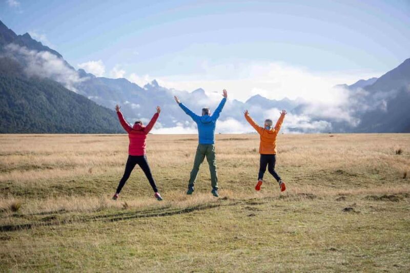 From Te Anau: Milford Sound Coach, Cruise, and Walks - Key Points