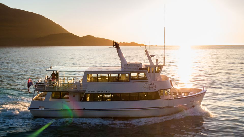 From Te Anau: Milford Sound Tour With Cruise and Lunch - Key Points