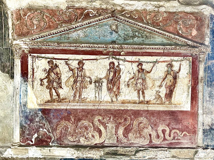 From the Amphitheater to the House of the Faun - Life in Ancient Pompeii