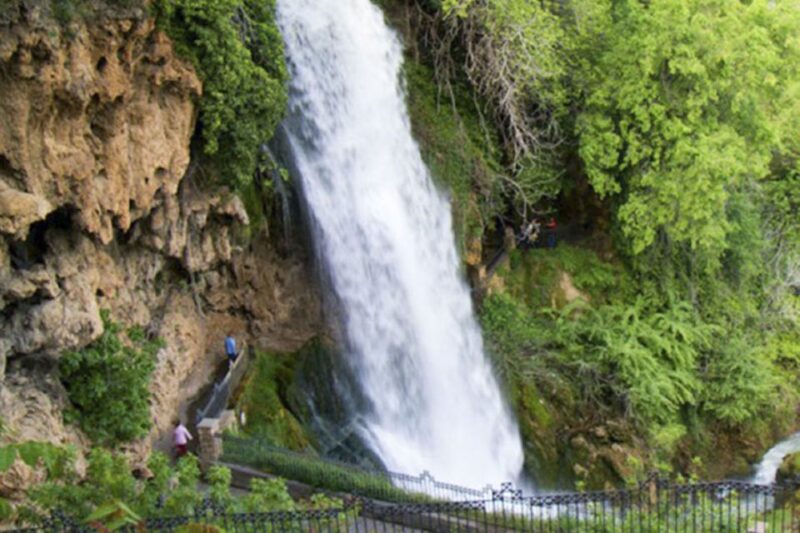 From Thessaloniki: Pozar Thermal Springs and Edessa - Highlights of the Tour