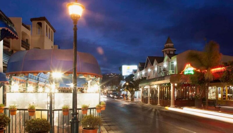 From Tijuana: City Tour Ensenada & Lobster - Key Points