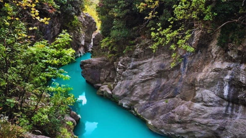 From Tirana/Durres/Golem: Pëllumbas Cave & Erzen Canyon Hike - Pëllumbas Village and the Short Hike