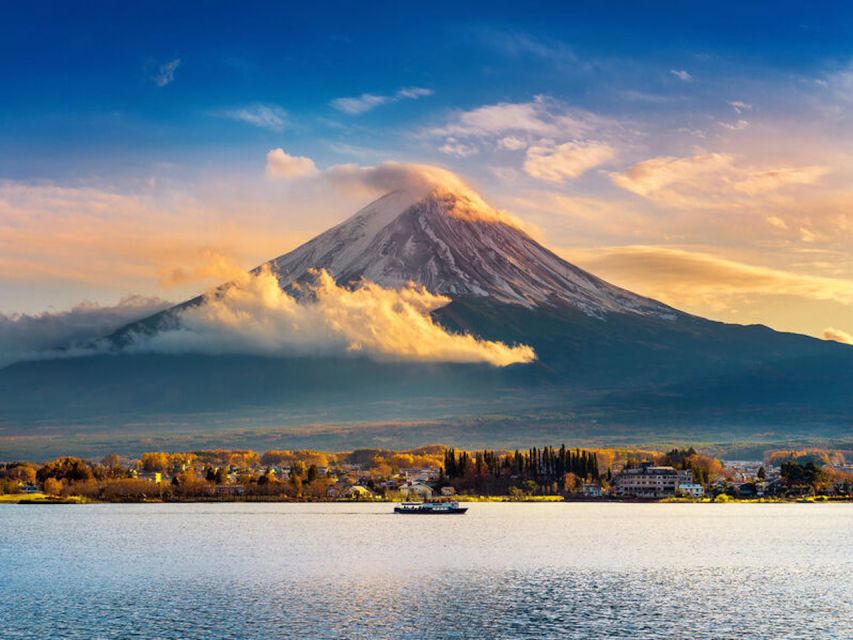 From Tokyo: Private Trip to Mount Fuji and Lake Kawaguchi - Oshino Hakkai Sightseeing