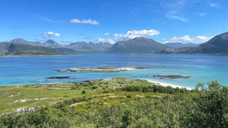From Tromsø: Sailing Kayak at Sommarøy, incl. lunch & sauna - FAQs