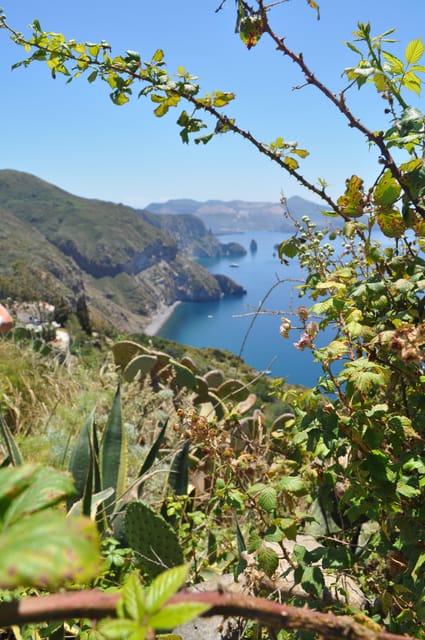 From Tropea: Day Trip to Lipari, Vulcano, and Stromboli - Ask Away