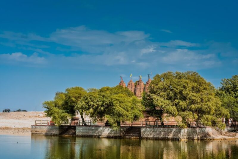 From Udaipur: Private Day Trip to Chittorgarh Fort - Key Points