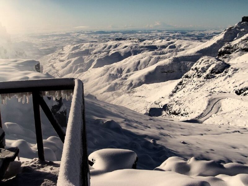 From Underberg: 4x4 Sani Pass Day Trip - Key Points
