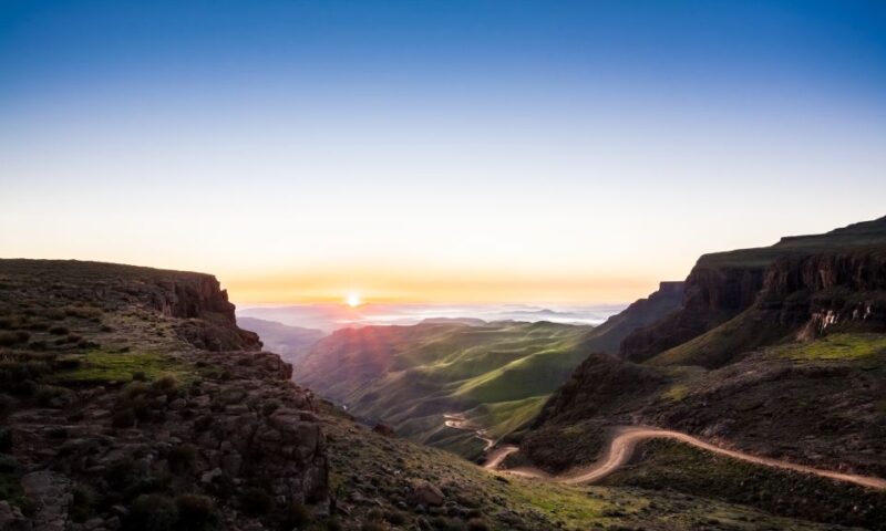 From Underberg: 4x4 Sani Pass Tour and Basotho Village Visit - Transportation and Group Size