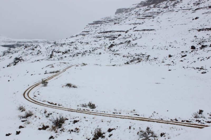 From Underberg: Sani Pass Day Tour - Cultural Experience