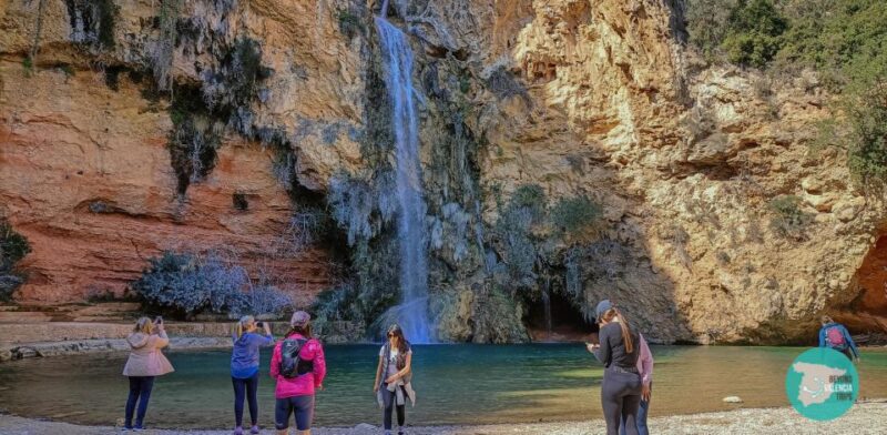 From Valencia: Hiking Tour to Two Stunning Waterfalls - Hiking Experience