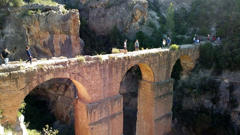 From Valencia: Peña Cortada Aqueduct Hiking Day Tour - Key Points