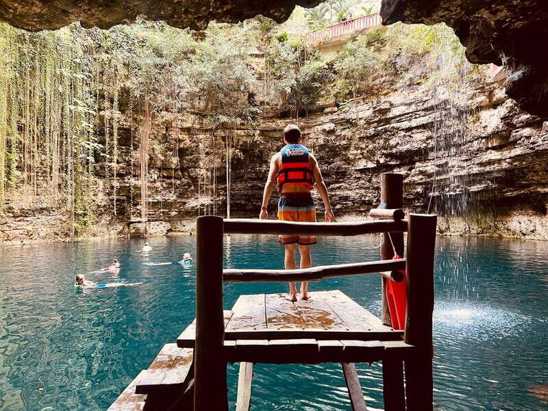 From Valladolid: Tour to Chichen Itzá & 2 Cenotes - Visitor Reviews and Authentic Insights