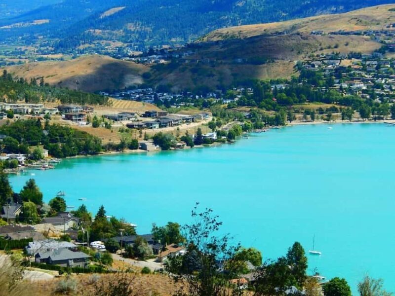 From Vancouver: 2-Day Kelowna Wine, Lake, and Farm Tour - How the Tour Works: An In-Depth Look