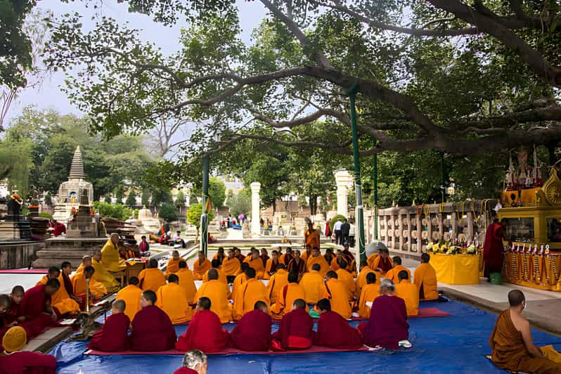 From Varanasi: Private Same Day Bodhgaya Tour - Experiences Included