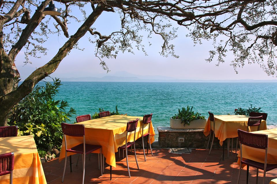 From Verona: a Day Out to Lake Garda - Guided Tour of Sirmione