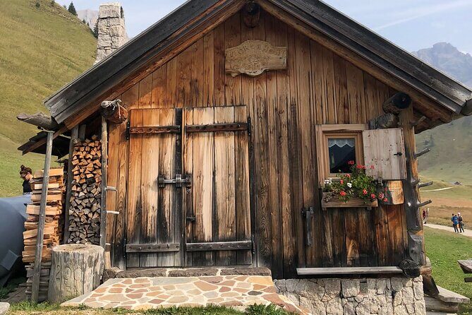 From Verona area: Private day trip to the Dolomites - The pros and cons