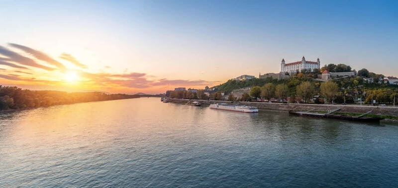 From Vienna: Bratislava and Budapest Guided Day Tour - Exploring Two Capitals in One Day: A Review of the Vienna to Bratislava and Budapest Guided Tour
